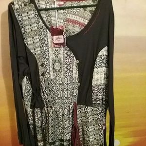 Joe Brown's top size 16